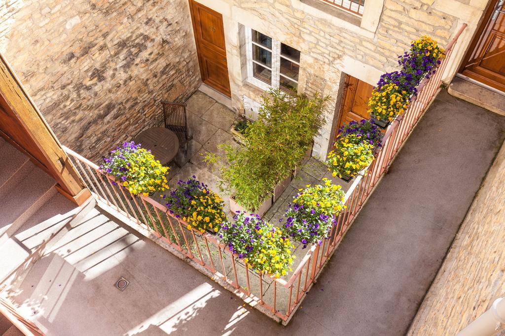 Hotel De La Cloche Beaune  Dış mekan fotoğraf