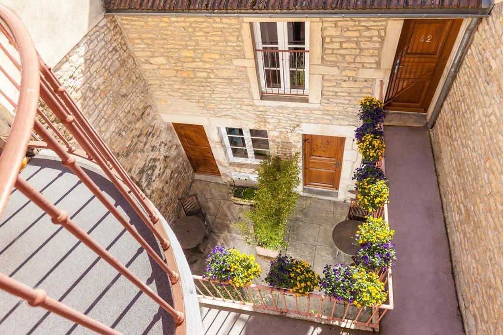 Hotel De La Cloche Beaune  Dış mekan fotoğraf